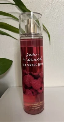 BATH AND BODY WORKS SUN-RIPENED RASPBERRY BODY MIST 8 FL OZ - Image 1 of 2