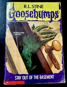 Goosebumps #2 “Stay Out Of The Basement”. (1st Scho Printing R.L. Stine Bks2 - Imagen 1 de 4