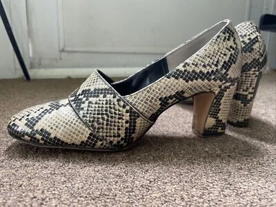 Tacones de piel de serpiente vintage años 60 Mod Delman Foto 1 de 4