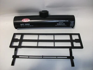 Red Caboose O Scale Dupont Tank Car Kit - Picture 1 of 2