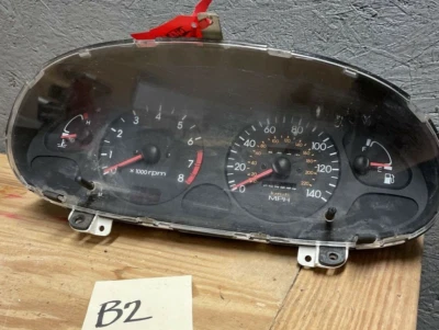 ✅ Hyundai Elantra 1996-2000 Instrumento Velocímetro Medidor Cuadro Tacómetro  Foto 1 de 2