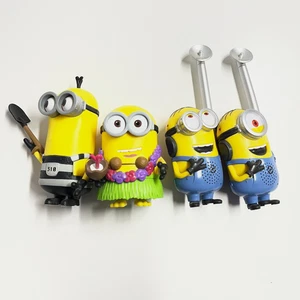 Minions Figuren & Walkie Talkies Zwei Wege Funkgeräte 8" groß getestet funktioniert - Bild 1 von 5