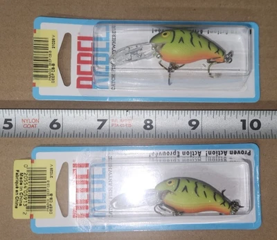 Lote de 11-25 de 2 señuelos de pesca Rebel Teeny Wee R Crankbait verde negro Crawdad Foto 1 de 3