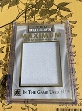 2014 Leaf In The Game Used Maximum Memorabilia Luc Robitaille 16/25