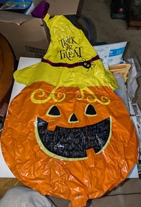 Halloween Party Kit Large LOT 19 Mylar Balloons, Decorations, Contest, Favors - Picture 1 of 21