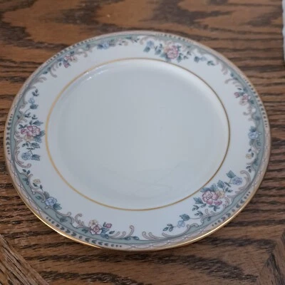 Lenox Spring Vista 6.5'' Bread Plate - Image 1 of 4
