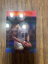 Julius Erving Dr. J Insert 1999-00 Upper Deck Julius Erving Heroes #H53 Card