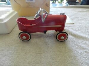 Hallmark Red Hot Roadster Kiddie Car Classics 1940 Gendron Roadster in Box