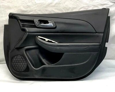 Chevrolet Malibu 2014-2015 panel de puerta interior delantero derecho OEM Foto 1 de 4