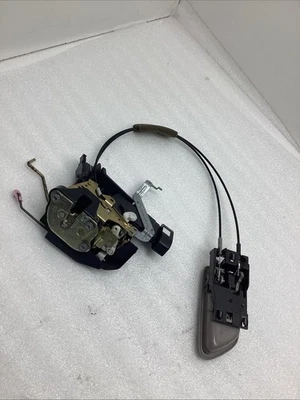 Atuador de trava de porta esquerda driver dianteiro Toyota Sequoia 2001-2007 fabricante de equipamento original - Imagem 1 de 4