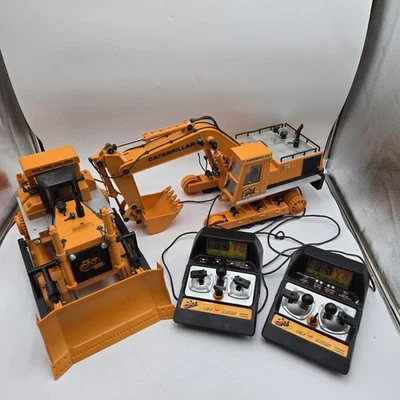 Lot of 2 - New Bright 1987 Caterpillar CAT D9L & CAT 245 Parts /Repair - Image 1 of 4