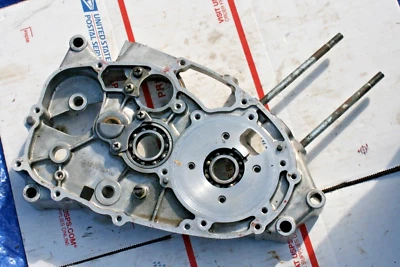 Kawasaki Bushmaster 90c G3TR 1969-70 estuche de motor OEM VIN# FGAE-273640 Foto 1 de 2