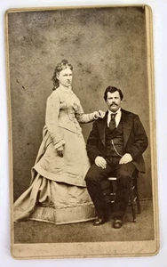 Antica foto CDV coppia vittoriana marito moglie moda Howland San Jose CA - Foto 1 di 3