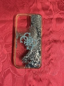 GUESS Handyhülle Case Schutz iPhone 13 Pro Max - blau mit Glitzer flüssig - Bild 1 von 5