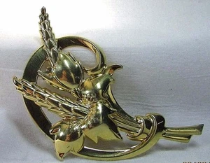 Vintage SB Sterling 925 Gold Plate Large Flower Brooch PIN By Silverman Bros - Picture 1 of 11