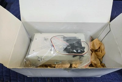 Carregador Agilent 7694 Veritcal 301-157-HSP Novo em folha - Imagem 1 de 3