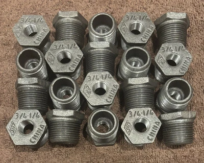 (20-PACK) Pro Flo IBBFB 3/4”x1/4” MNPT x FNPT Malleable Black Iron Pipe Bushing - Image 1 of 4