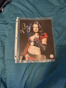 TNA Knockouts Winter Autographed 8 X 10 Picture - Picture 1 of 6