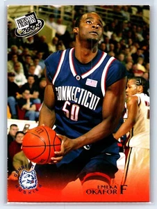 Passaporto stampa 2004 Emeka Okafor #B20 #B20 Connecticut Huskies - Foto 1 di 2