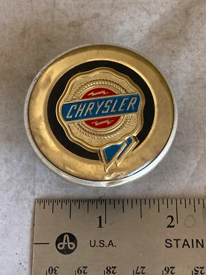 Tapacubos central rueda Chrysler Sebring Concorde 300M 1998-2005 rojo azul 4782258AA Foto 1 de 4