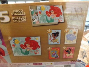 Disney Princess Wood Puzzle Set with Wood Box-- 5 Piece--Brand New - Picture 1 of 1