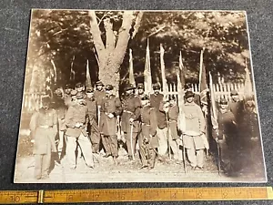 Americana Image Gallery Photo Civil War Gen. Gibbons With Lee’s Caputured Colors - Picture 1 of 3