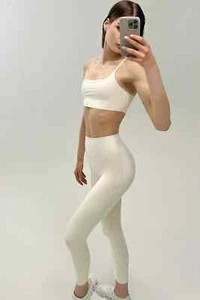 Neu mit Etikett Bandier Le Ore Bella Bonded BH & Legging Gr. Mittelgroße/große "Leinwand" - Bild 1 von 9