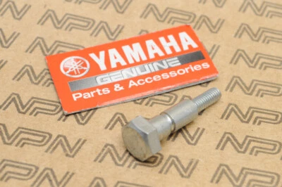 NOS Yamaha TA125 TX650 XS1 XS2 Fuel Gas Tank Cap Guide Screw 256-24625-00 - Изображение 1 из 2