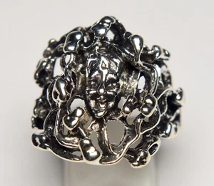 CURSED LADY IN SNAKES METAL RING - Picture 1 of 4