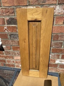 SOLID PIPPY OAK DOOR 300 WIDE x 720mm HIGH STOCK DX924 - Picture 1 of 5
