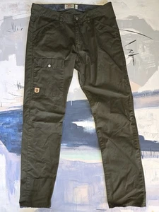 Jeans Fjallraven Groenlandia G-1000 Tela Verde Para Hombre Cintura EE. UU. Talla 33"-34" Largo - Imagen 1 de 3