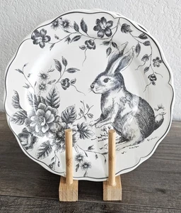 Maxcera Grey Bunny Kaninchen Toilette 9" Salatteller - 4er Set - Brandneu!! - Bild 1 von 2