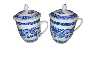 Juego de 2 tazas de café de té con tapa vintage de porcelana china dragón azul blanco - Imagen 1 de 9