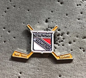 New York Rangers Crossed Sticks NHL Hockey Pin - Bild 1 von 1