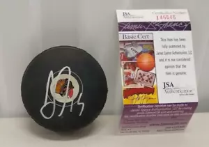 Jonathan Toews-Autographed Chicago Blackhawks Logo Puck-JSA Authenticated - Picture 1 of 2