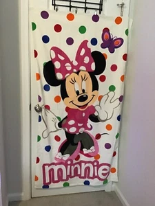 Minnie Mouse Disney Beach Towel Polka Dots Oversize 35X64 100% Cotton - Picture 1 of 1