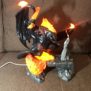 Paladone PP6721LR Lord of the Rings The Balrog Vs Gandalf Light, Standard Size - Foto 1 di 11