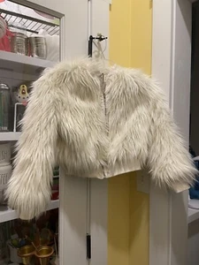 Disney D Signed White Faux Fur Coat Small 7-8 - Picture 1 of 10