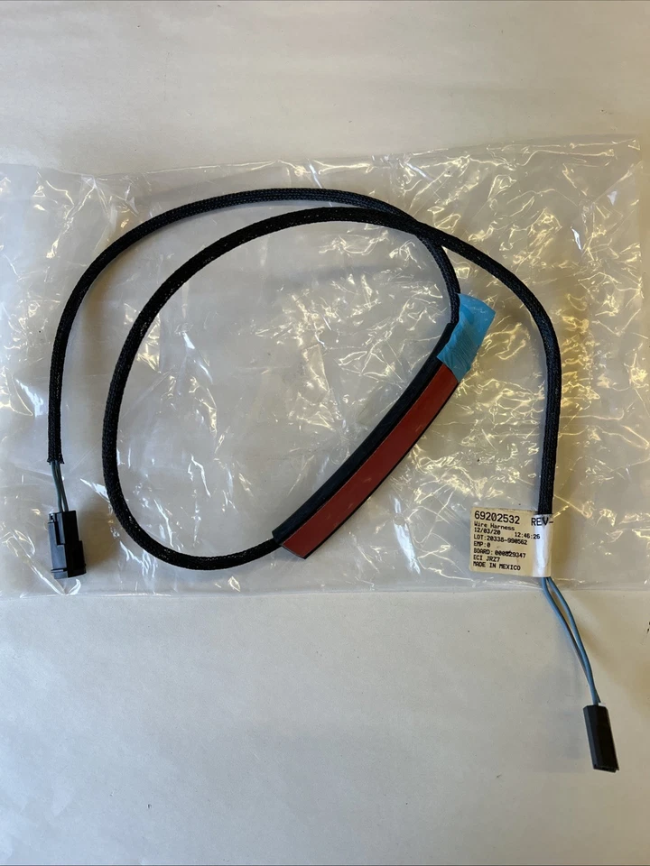 Arnés de cableado de altavoz alforja izquierda 69202532 Harley 2014-2024 Touring SM9 Foto 1 de 1