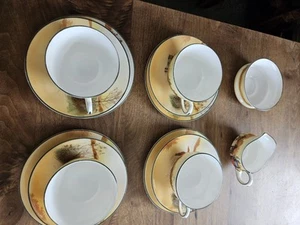 Antico set da tè Royal Doulton Coaching Days 14 pezzi - Foto 1 di 11
