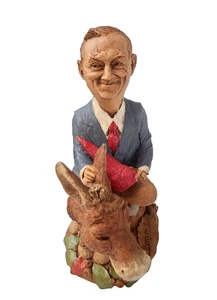 Bradley Historic Political Statue Figure by Tom Clark and Tim Wolfe - Picture 1 of 4