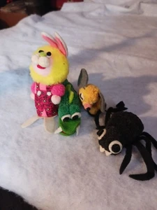 KONVOLUT 4 VINTAGE 70er LUSTIGE & AUSGEFALLENE BOMMEL & FILZTIERE - HASE/KROKODIL/MAUS + - Bild 1 von 23