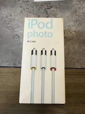 Apple iPod AV Photo Cable M9765GB/A Original OEM - Image 1 of 2