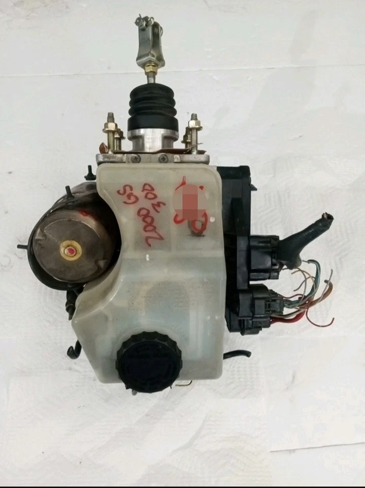 Conjunto de cilindro maestro módulo ABS refuerzo de freno Lexus GS300 GS400 2000-2005 01 Foto 1 de 4