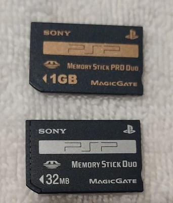 Tarjeta de memoria flash Sony 1 GB Memory Stick Pro Duo y 32 MB  Foto 1 de 2