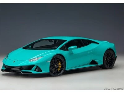 Coche modelo Lamborghini Huracan Evo azul glauco 1/18 de Autoart 79211 Foto 1 de 4