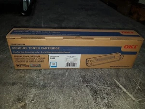Cartucho de tóner cian genuino Oki 44059111 C830 nuevo en caja - Imagen 1 de 1