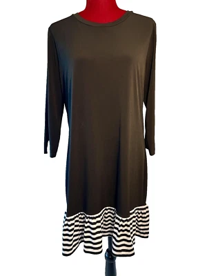 Vestido para mujer Michael Kors blanco y negro a rayas dobladillo con volantes mangas 3/4 talla: L Foto 1 de 4