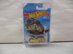 Hot Wheels Treasure Hunt Street Stealth - Picture 1 of 2
