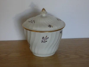 Flight & Barr Worcester Spiral Fluted Wrythen Covered Sugar Bowl c.1795 Georgian - Picture 1 of 8